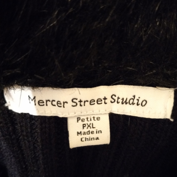 MERCER Street Studio Vest Faux Fur & Sweater Size Petite/PXL Full Zip ELEGANT - Picture 9 of 9